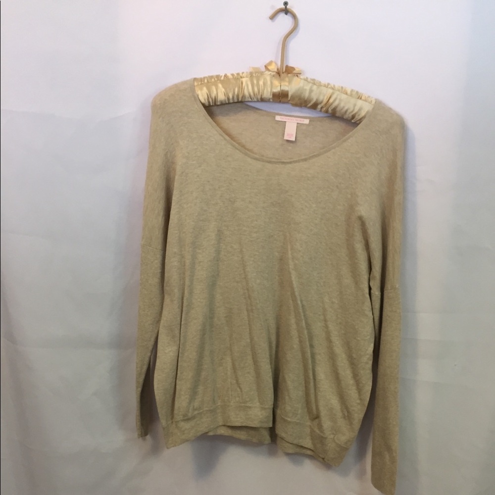 Victoria’s Secret‘s large tan lightweight sweater
